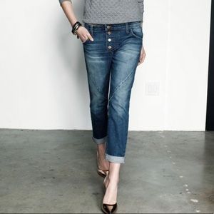 🚨HOST PICK 🎉👖Joe’s slouchy ankle jeans